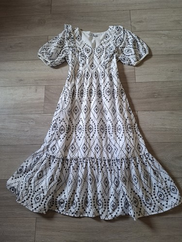 Next white black embroidered - black,