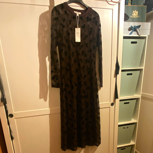 Petite size black floral - 8,