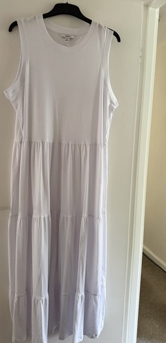 Ladies white dress size new - white,